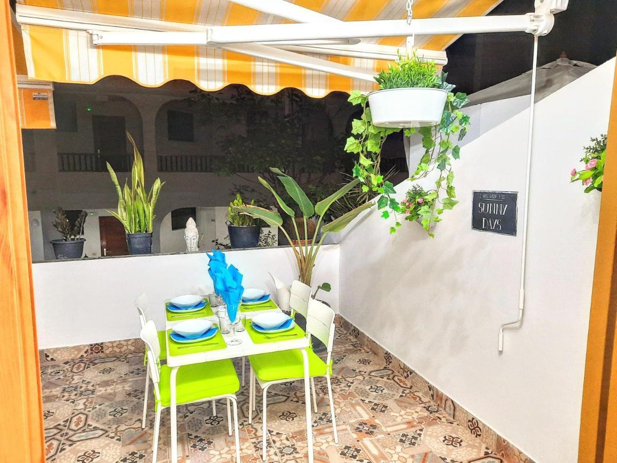 Modern Apartment In Costa Adeje With Shared Pool Playa Feñabe Eksteriør billede