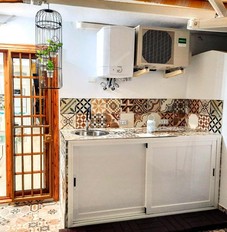 Modern Apartment In Costa Adeje With Shared Pool Playa Feñabe Eksteriør billede